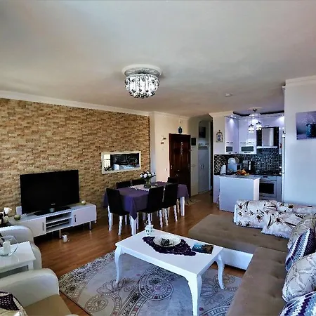 Jolly Apart Sultan House Apartment